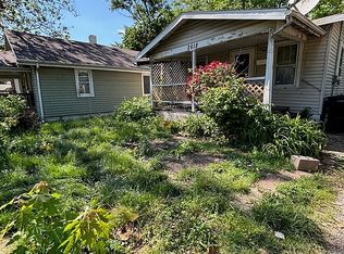 2618 E Garfield Ave, Decatur, IL 62526