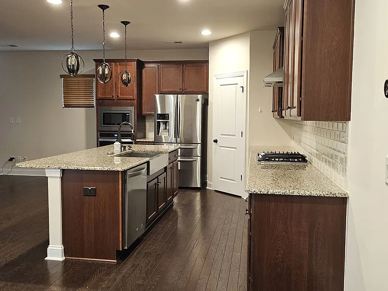 1140 Premier Key Dr — Photo 19