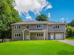 250 Blauvelt Rd, Pearl River, NY 10965