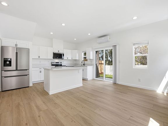 4th image of 6414 Cleo St