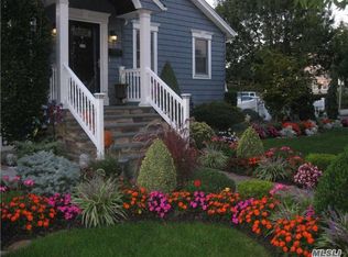 500 Park Ct, Bellmore, NY 11710