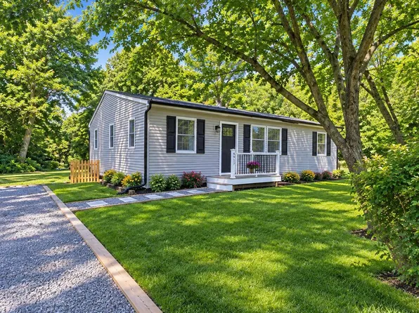 6917 Market St, Mays Landing, NJ 08330