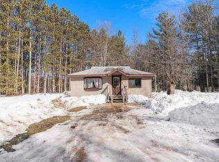4411 N 13th Rd, Mesick, MI 49668