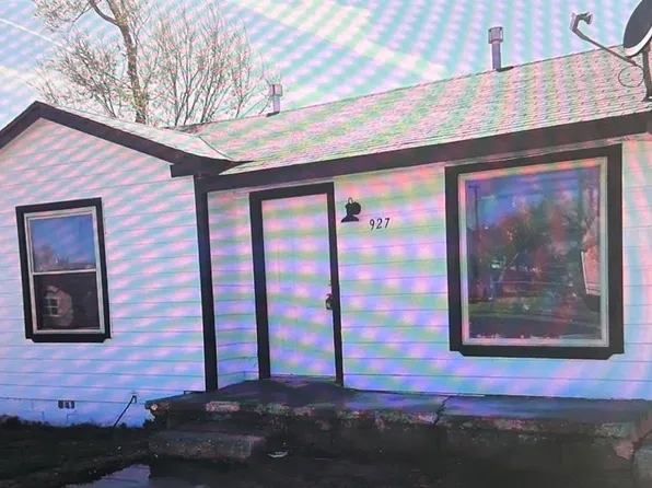 927 Columbine St, Amarillo, TX 79107