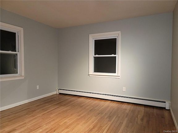 5th image of 73 Sears Ave #1
