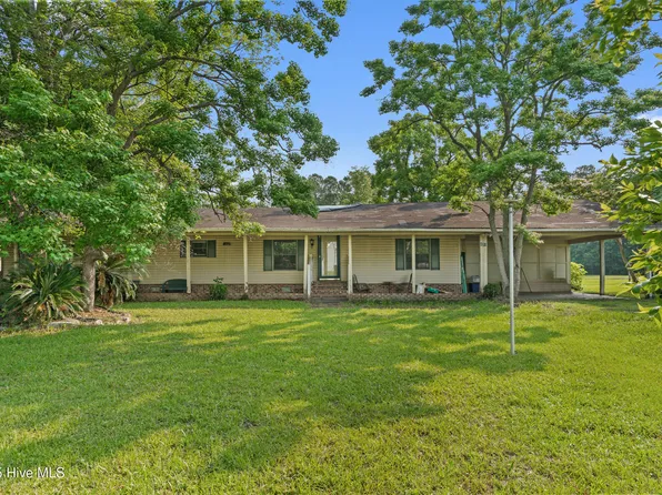 670 Calabash Road NW, Calabash, NC 28467