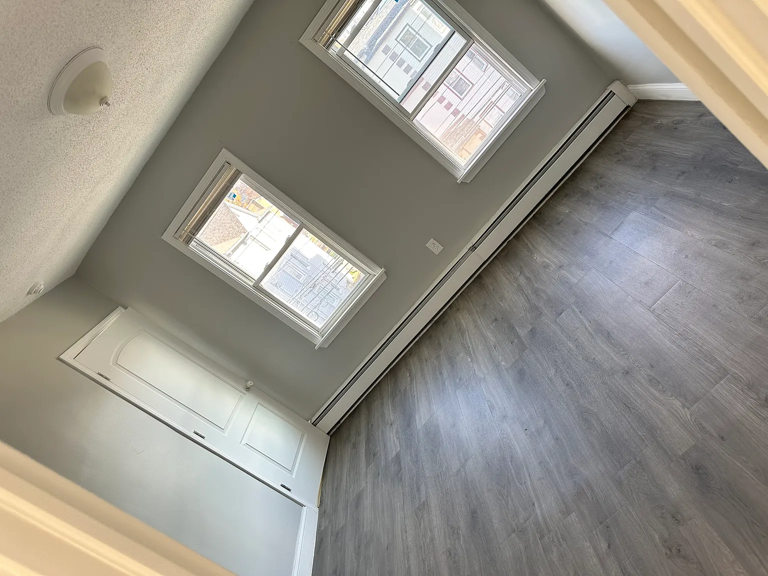 322 Washington St — Photo 2