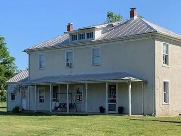 736 Fitzlee St, Glasgow, VA 24555