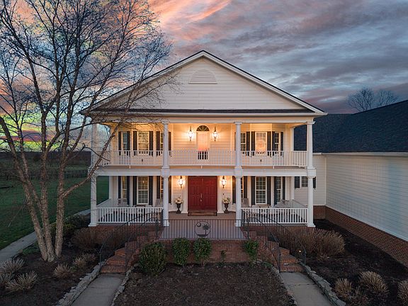 4th image of 208 Craig Ln