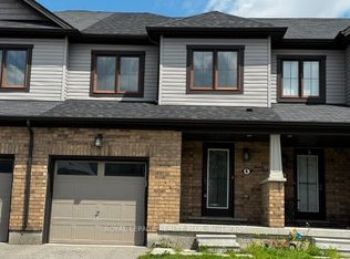 4 Prestwick St, Hamilton, ON L8J0K6