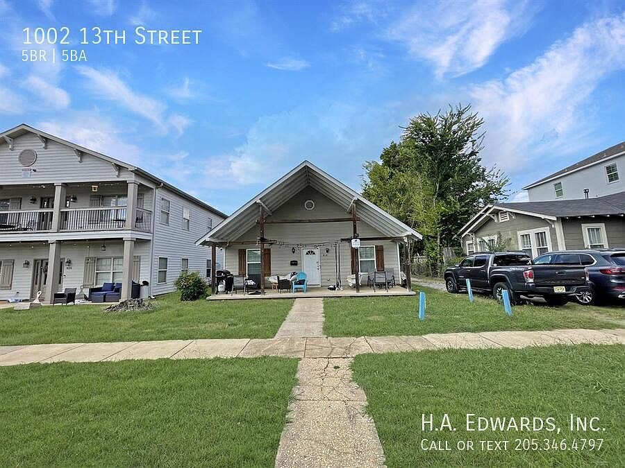 1st image of 1002 13th St
