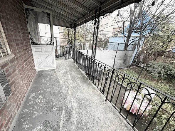 31-27 37th Street image 10 of 11