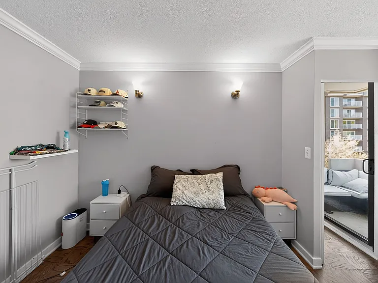 429 N St SW #S-210 — Photo 10
