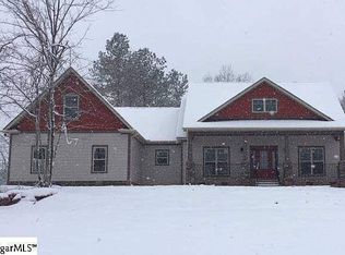 347 Country Oak Rd, Chesnee, SC 29323