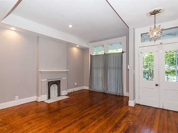 4th image of 423 N 26th St