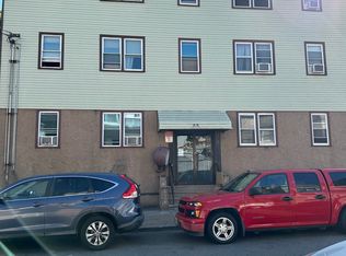 46 E 17th St #3R, Bayonne, NJ 07002