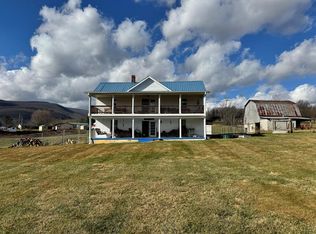 297 Grange Hall Rd, Troutdale, VA 24378