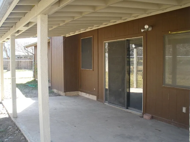 4506 Sw Dr — Photo 3
