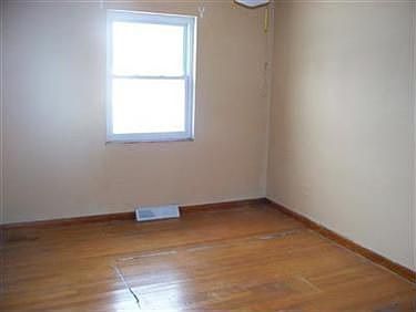 4th image of 424 Seacrist Ln