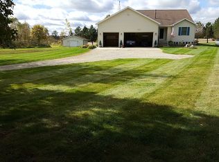 7150 S Ruess Rd, Owosso, MI 48867