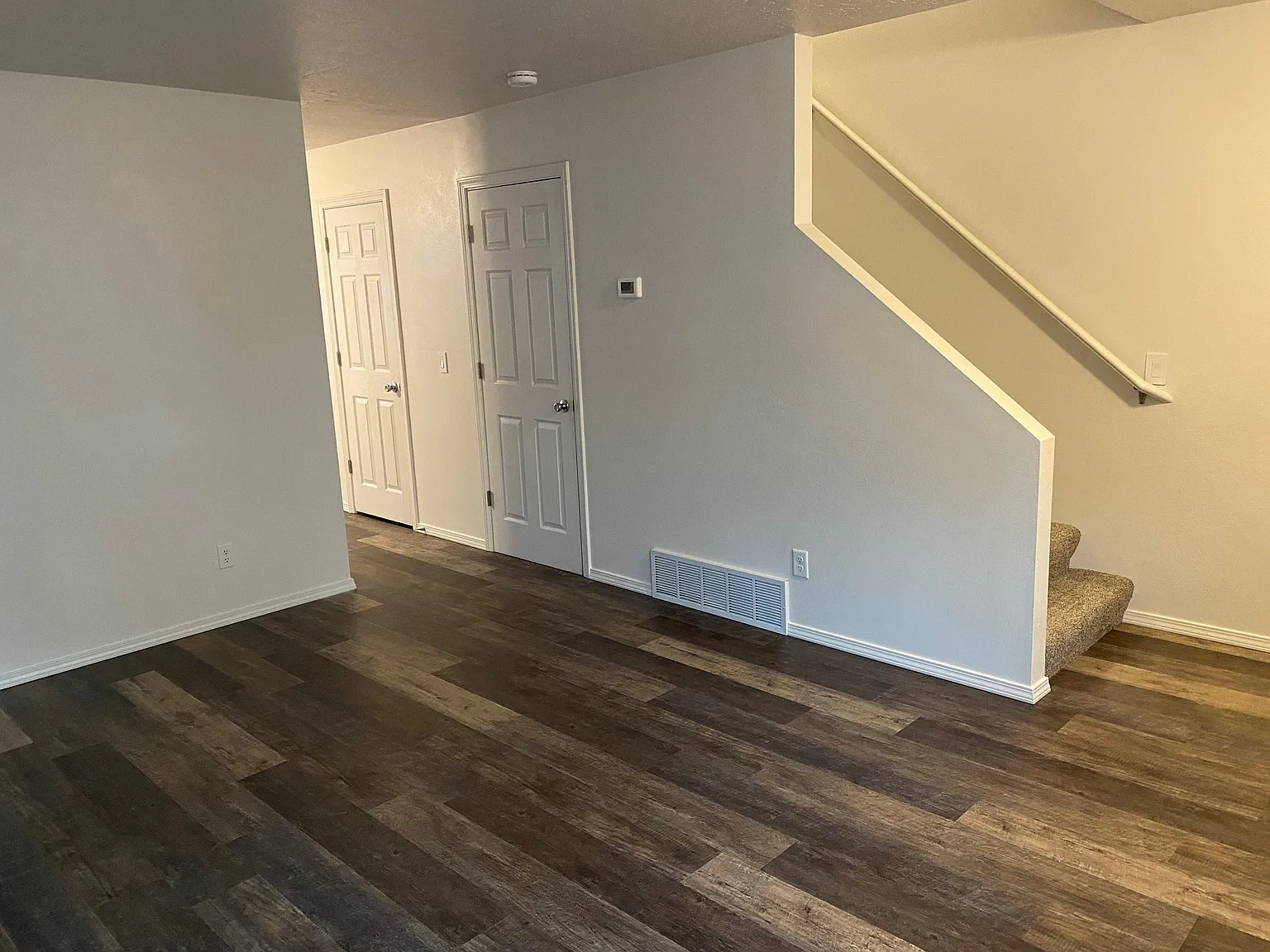 2 bed, 1.5 bath, 1000 sqft, $1,650 — Photo 4