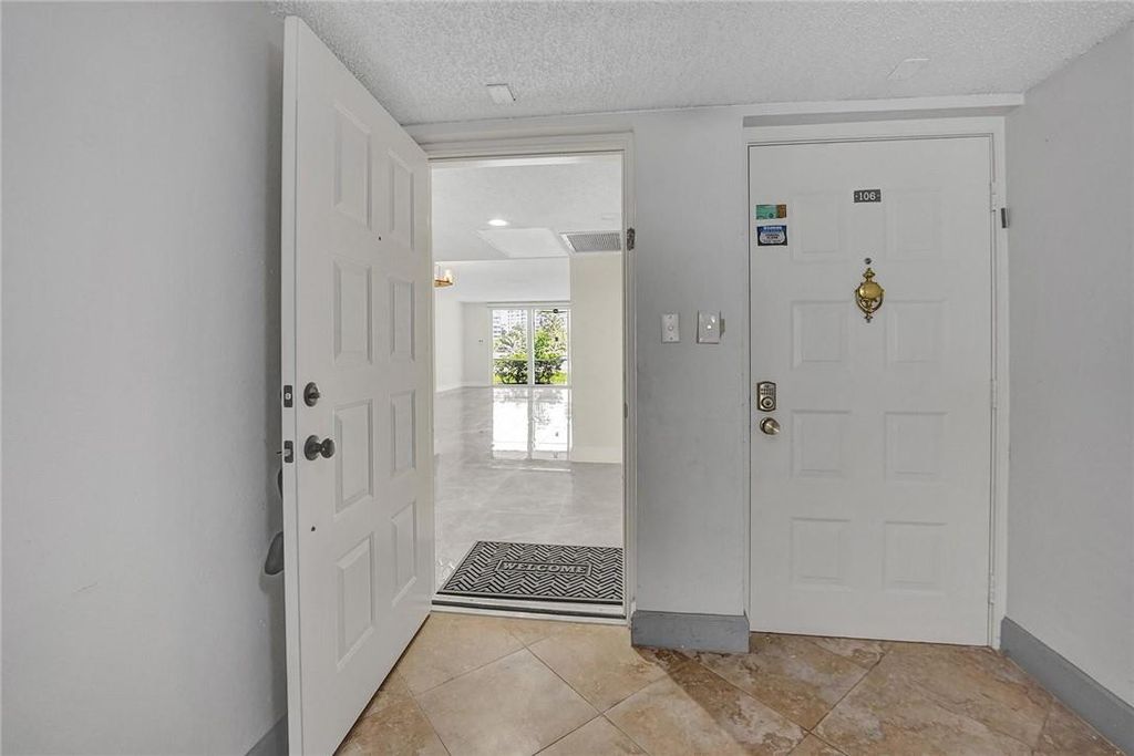 3900 Oaks Clubhouse Dr APT 107, photo 8