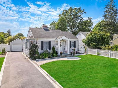 413 3rd Street, East Northport, NY, 11731