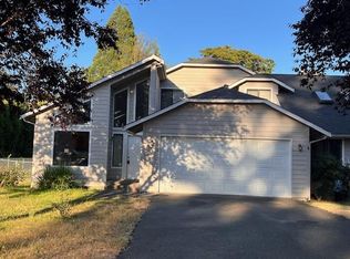625-627 Shannon St, Steilacoom, WA 98388