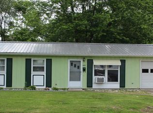 451 Pleasant St, Kendallville, IN