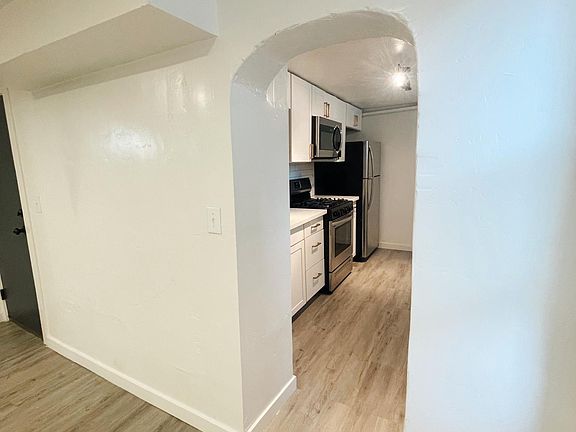 3rd image of 376 E Broadway St #1