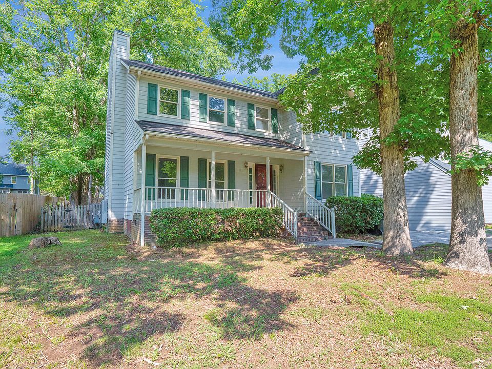 1st image of 13 Warbler Ln