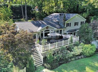 3 Lower Dr, Huntington Bay, NY 11743