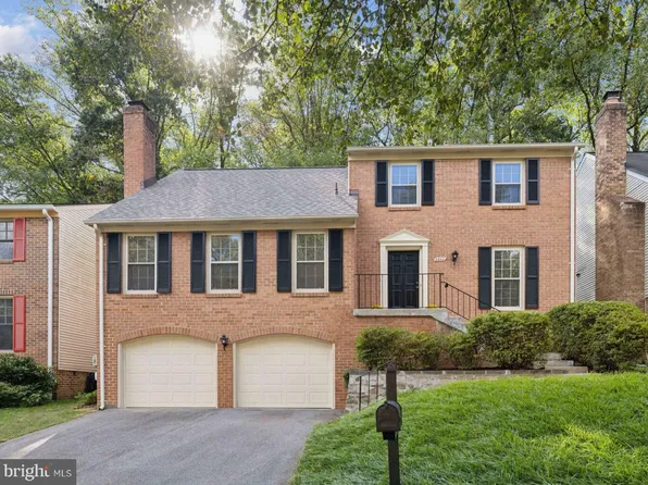 9842 Campbell Dr, Kensington, MD 20895