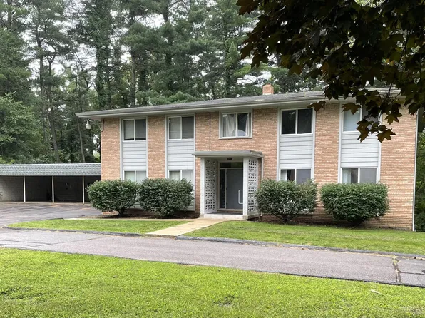 630 Garrison Rd, Battle Creek, MI