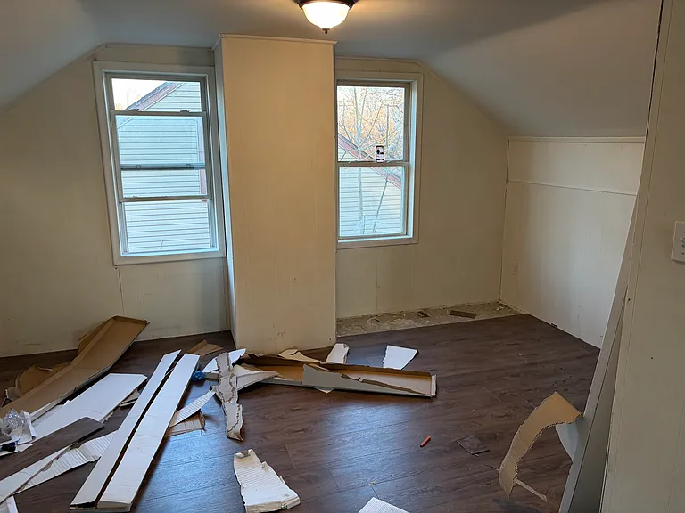 26711 Carlysle St — Photo 3