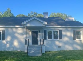 339 Hughes St, Woodruff, SC 29388