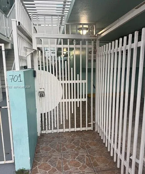 701 Collins Ave #2B — Photo 4