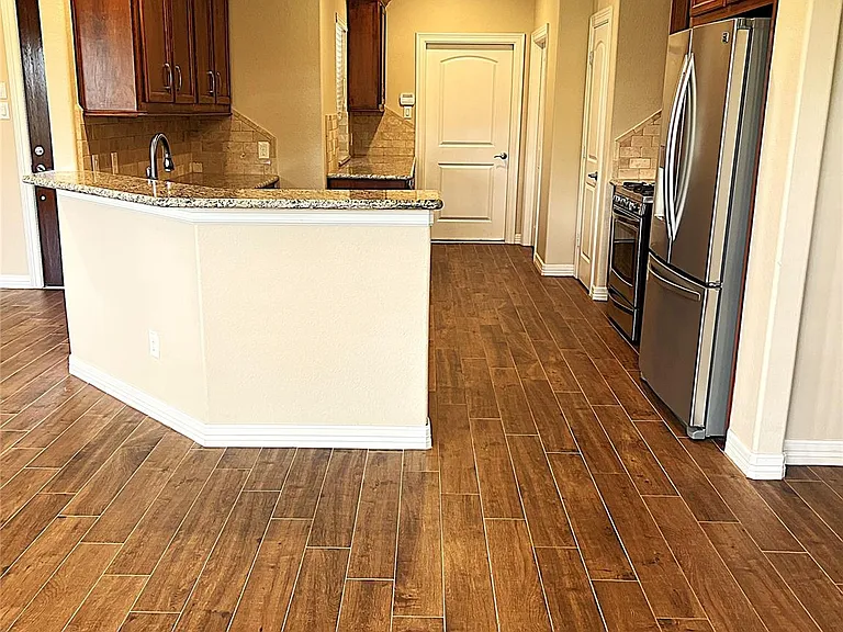 9723 Highland Pointe Dr — Photo 6