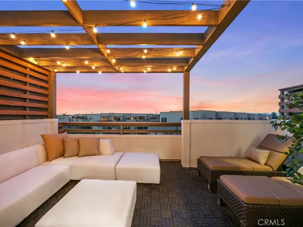 1651 Topanga, Costa Mesa, CA 92627