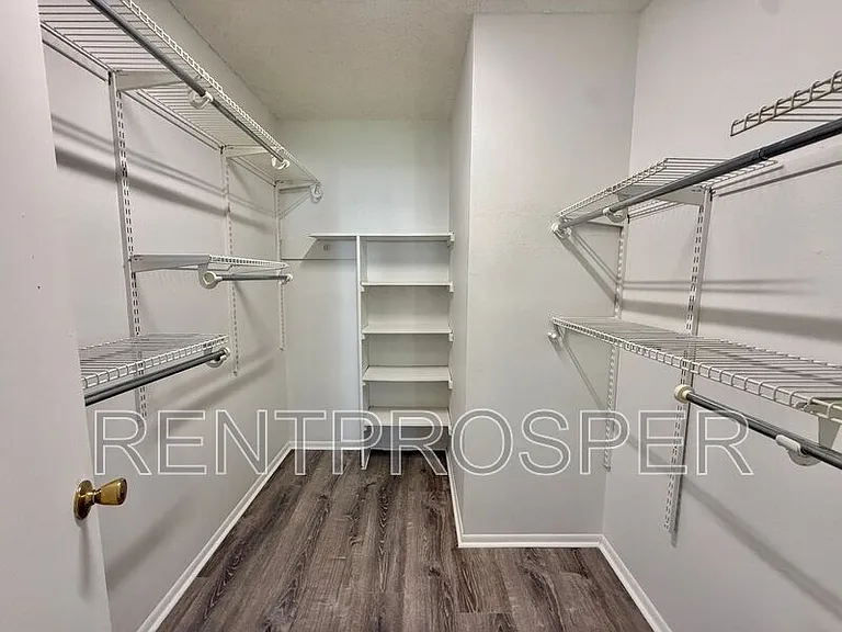 4151 S Semoran Blvd #11 — Photo 8