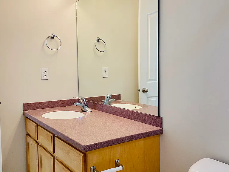 428 E Park Oak Pl — Photo 12