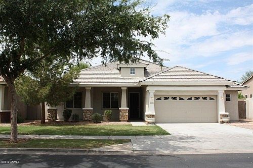 1st image of 3564 E Washington Ave