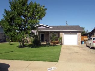 613 Elm Ave, Dumas, TX 79029