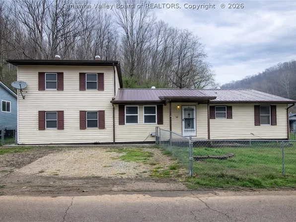 12 Friday St, West Hamlin, WV 25571
