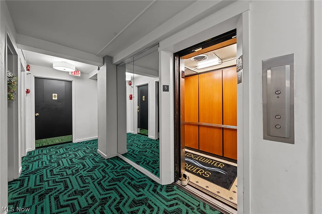 1 bed, 1.0 bath, $1,300 — Photo 4
