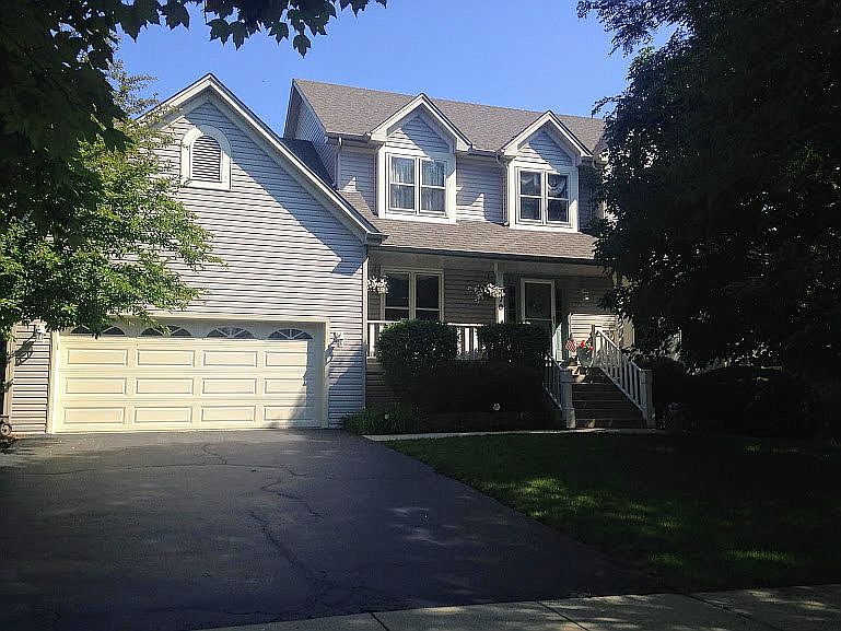 1st image of 570 Lavina Dr