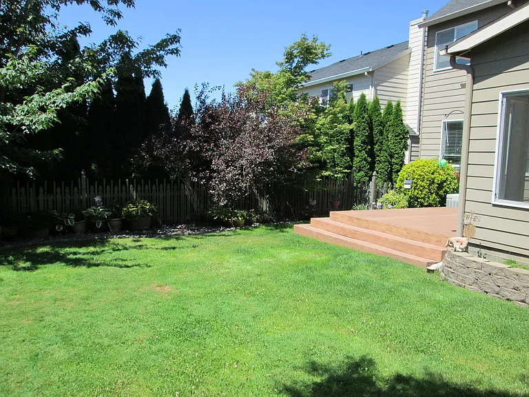 12540 NW Brimpton Ct — Photo 22