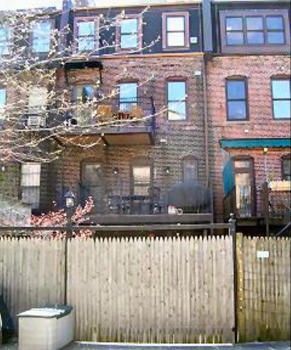 2nd image of 16 Durham St #1