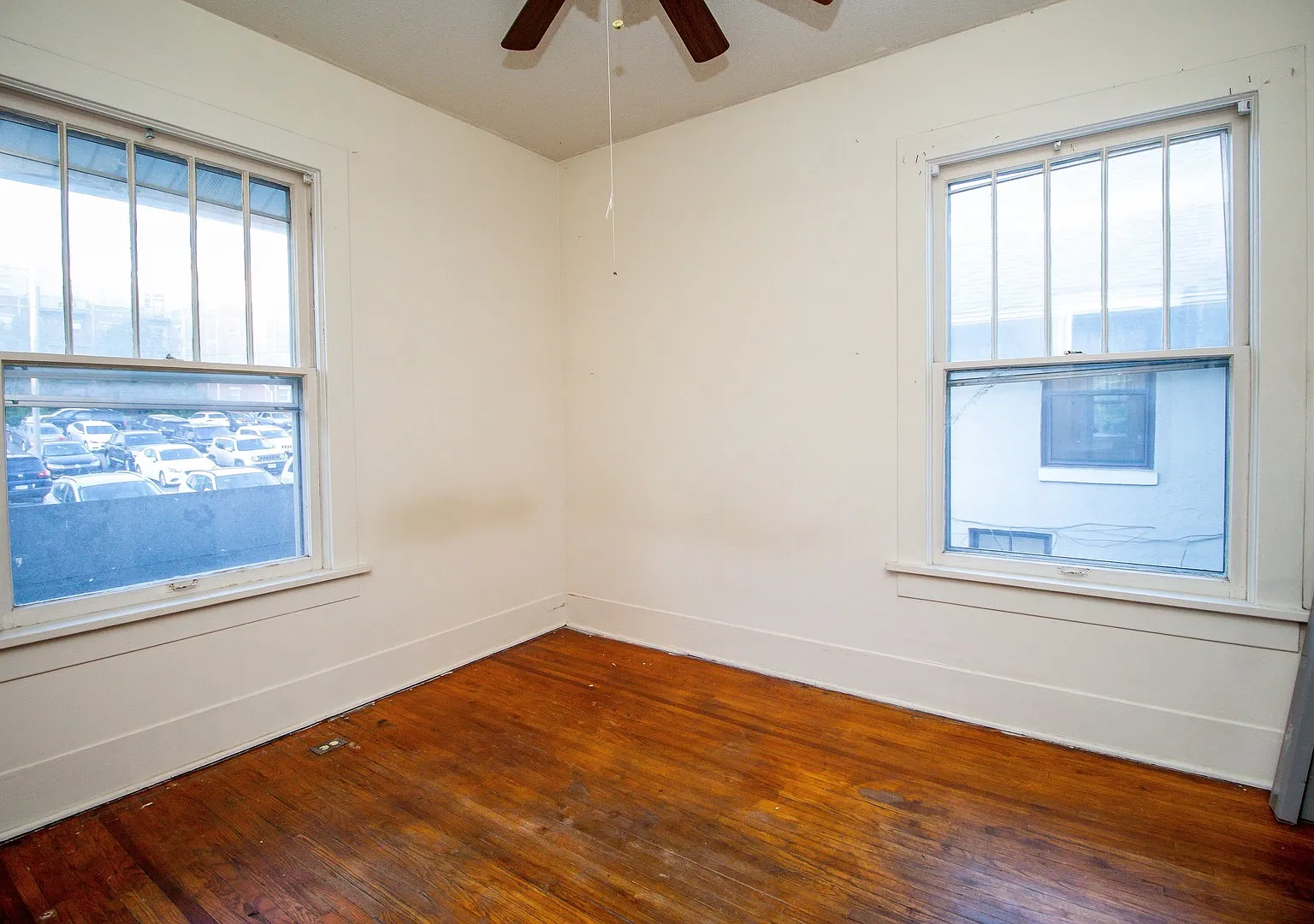 4bed/2bath House right Downtown!! — Photo 2