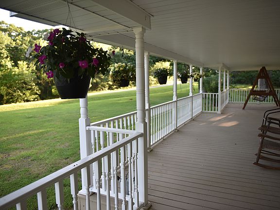Front Porch 700 square feet